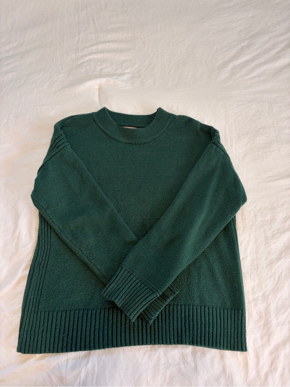 Women's Crewneck Sweater in Forest Green